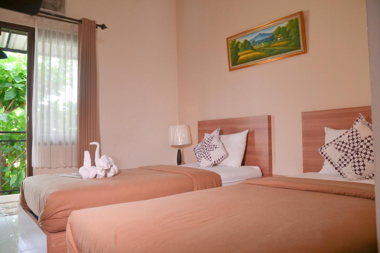Roemah Canting Homestay Yogyakarta Exterior foto